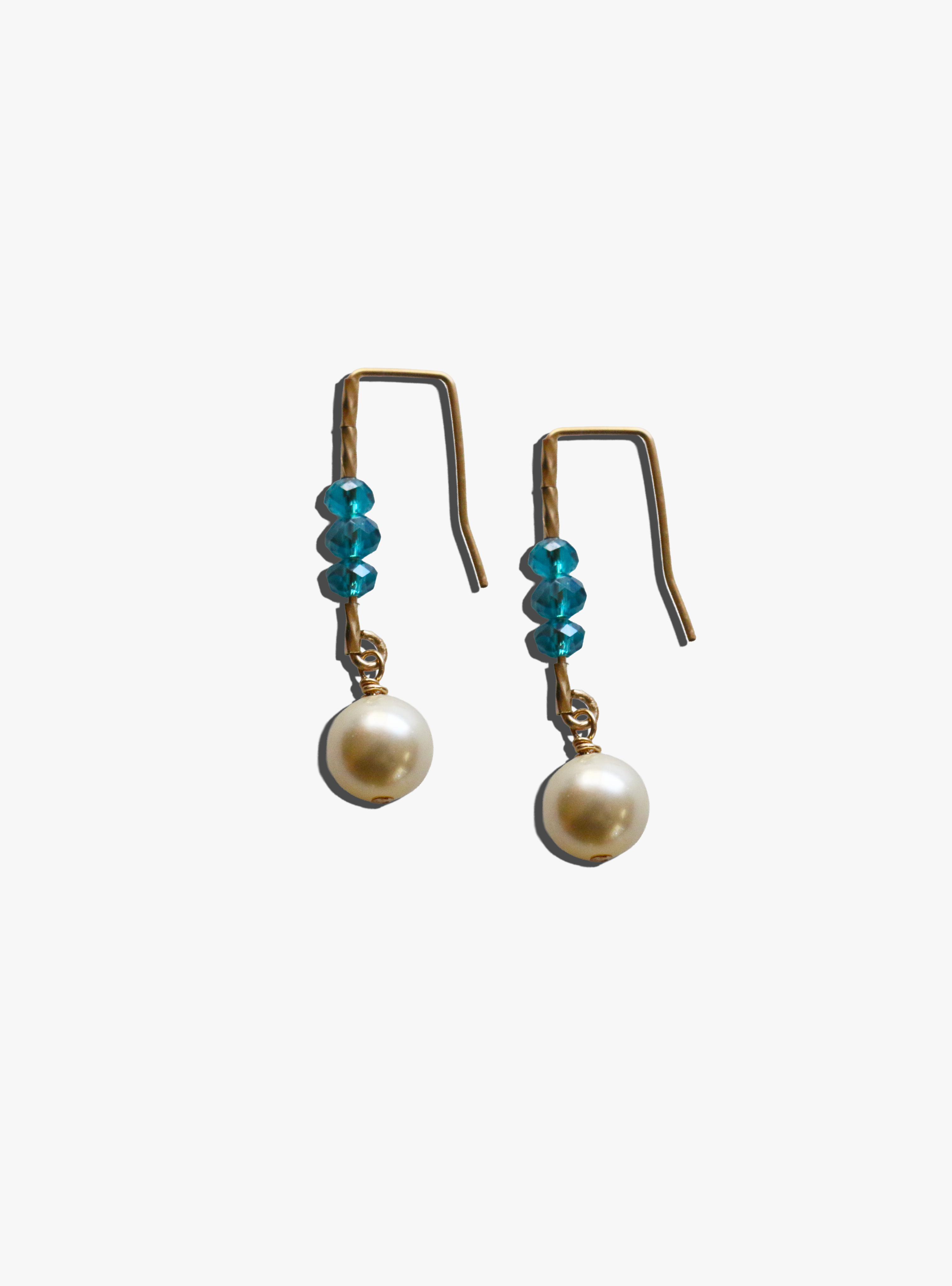 Seafoam Pearl Earrings